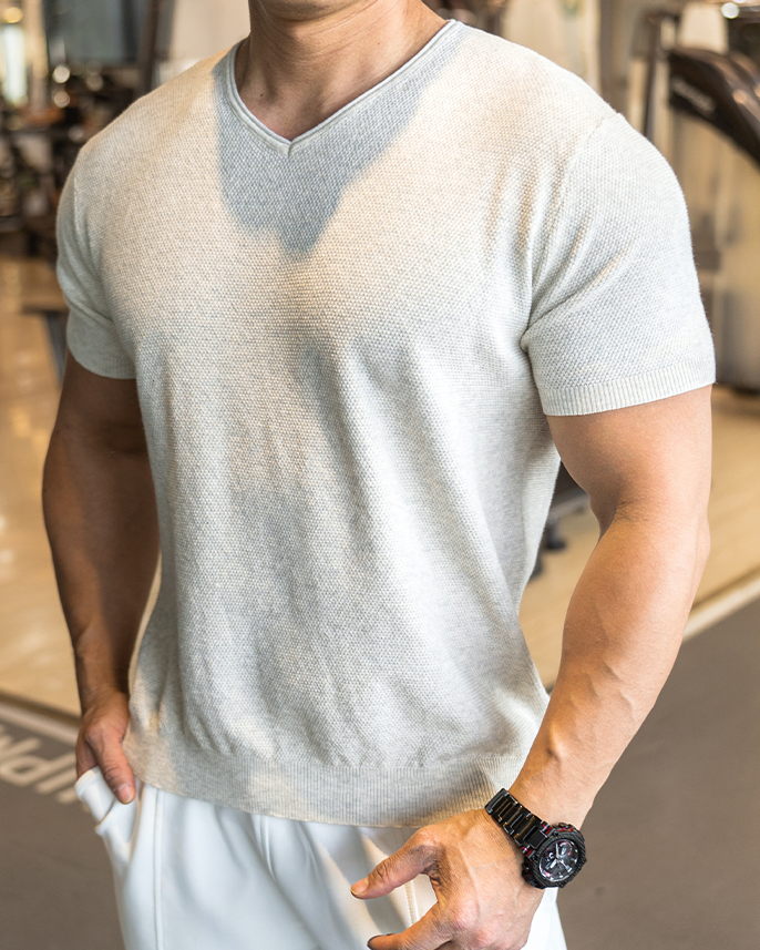 Classic V-Neck Knit Tee Short Sleeves