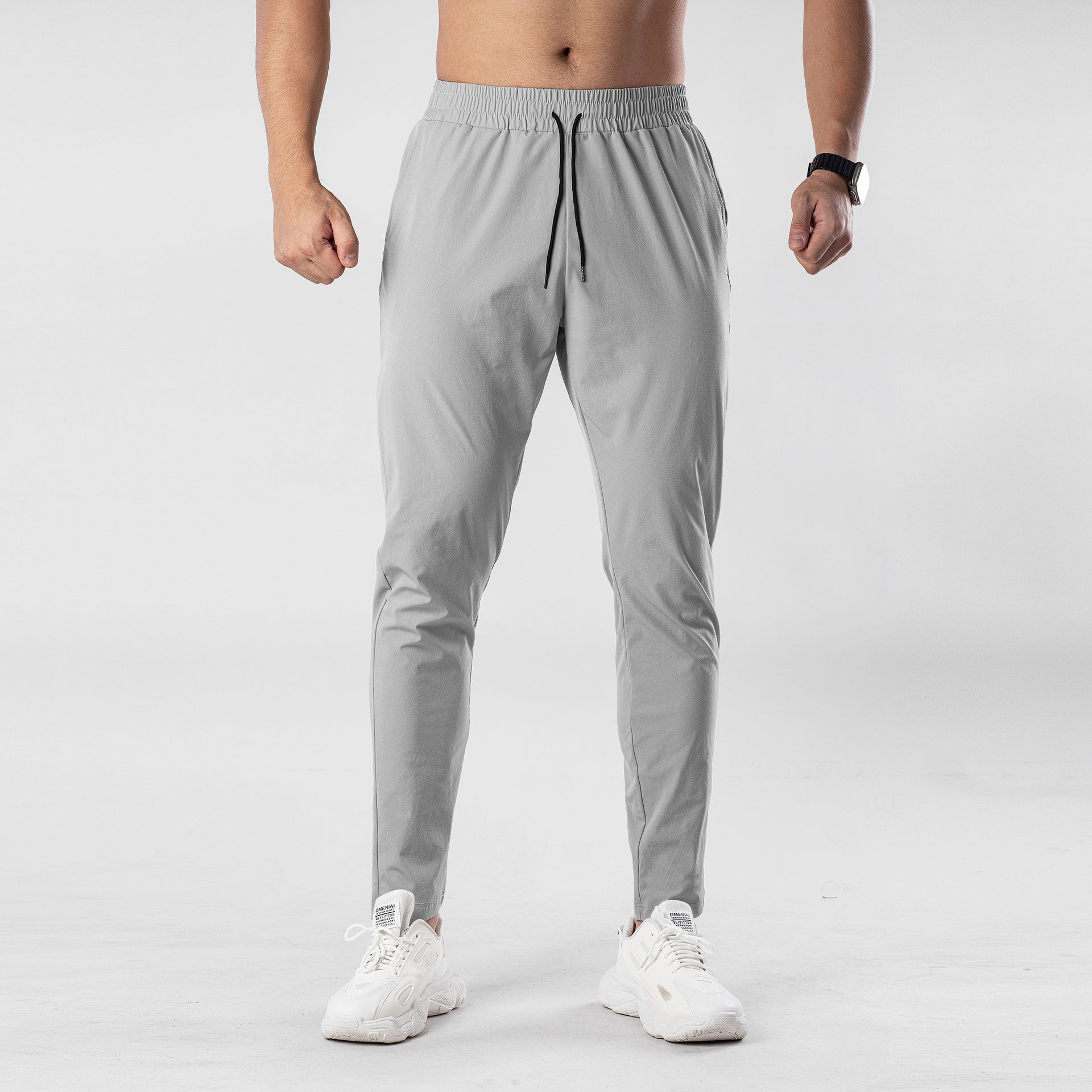 Men’s Quick-Dry Performance Tapered Joggers