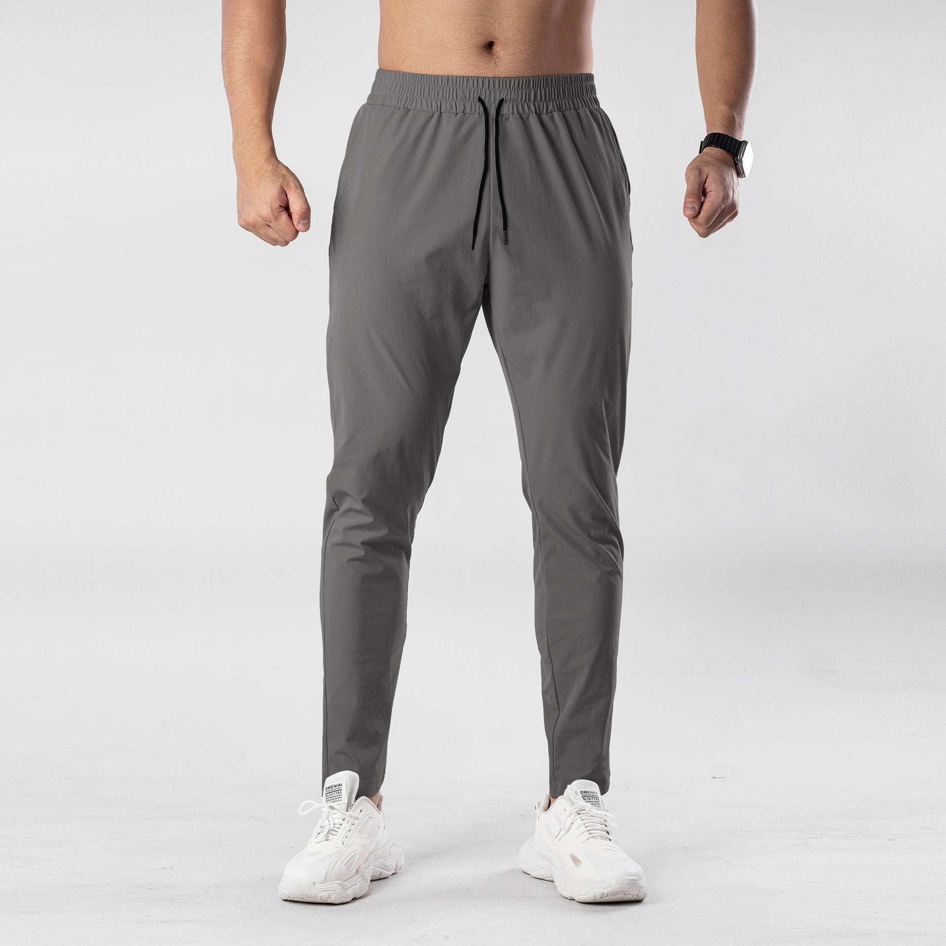 Men’s Quick-Dry Performance Tapered Joggers