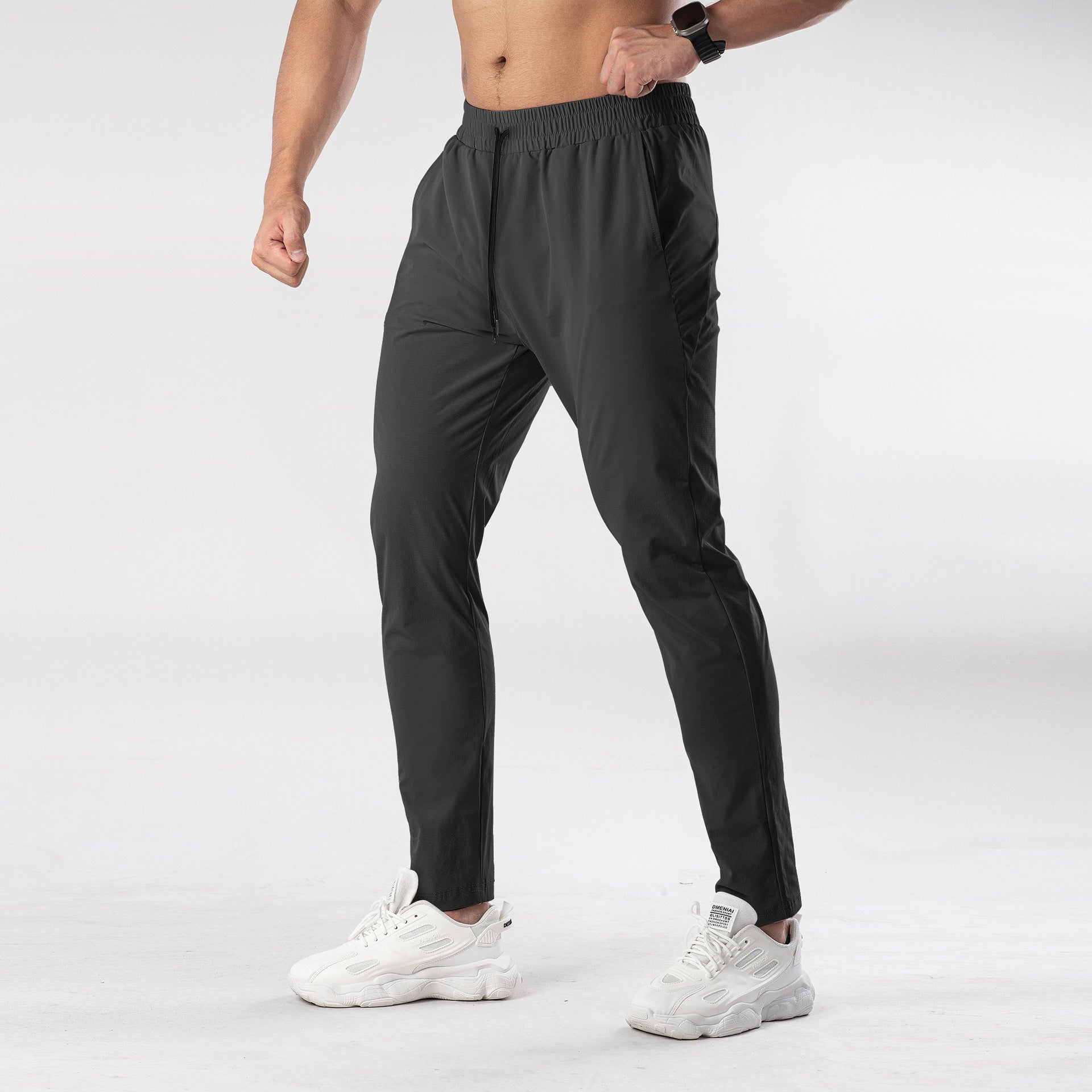 Men’s Quick-Dry Performance Tapered Joggers