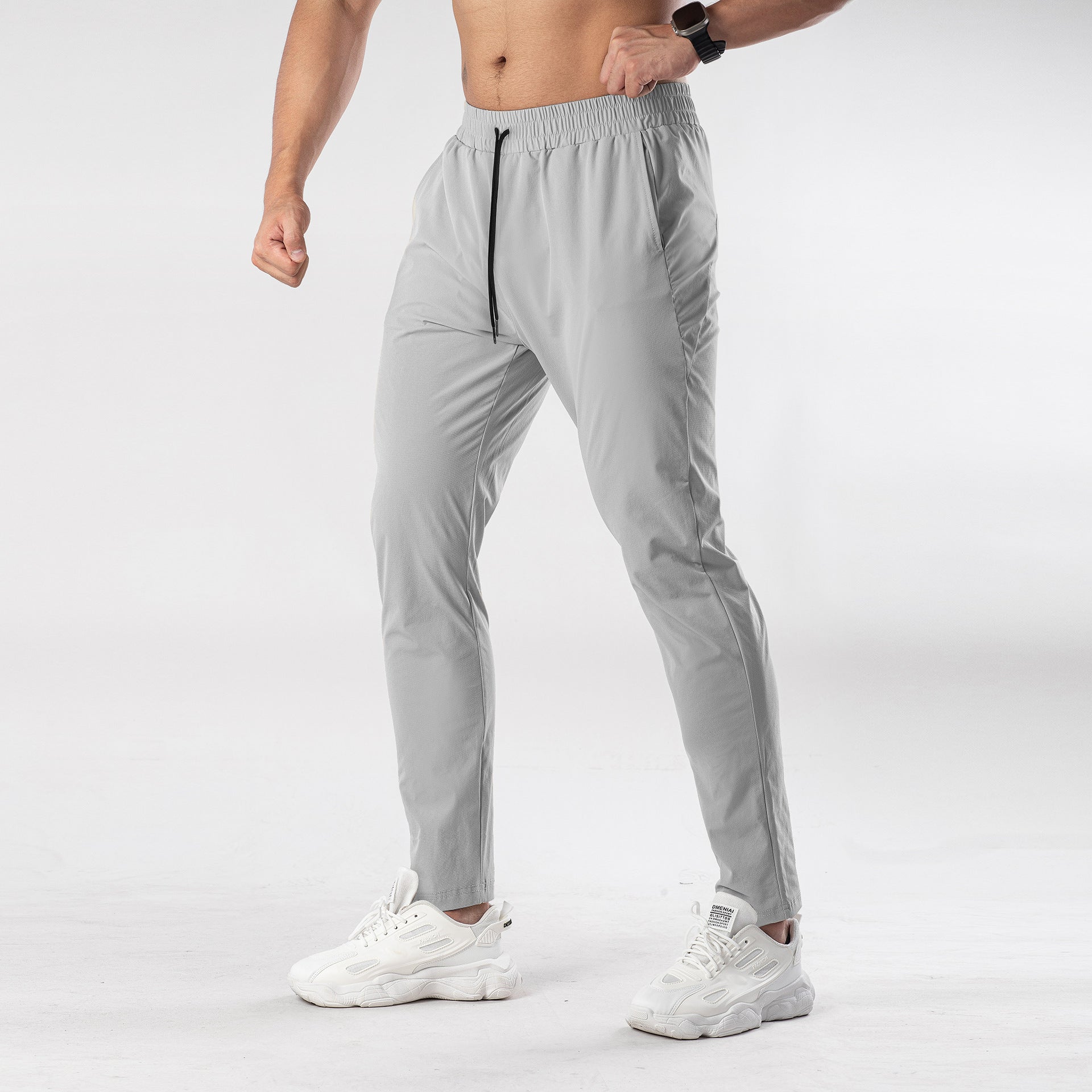 Men’s Quick-Dry Performance Tapered Joggers