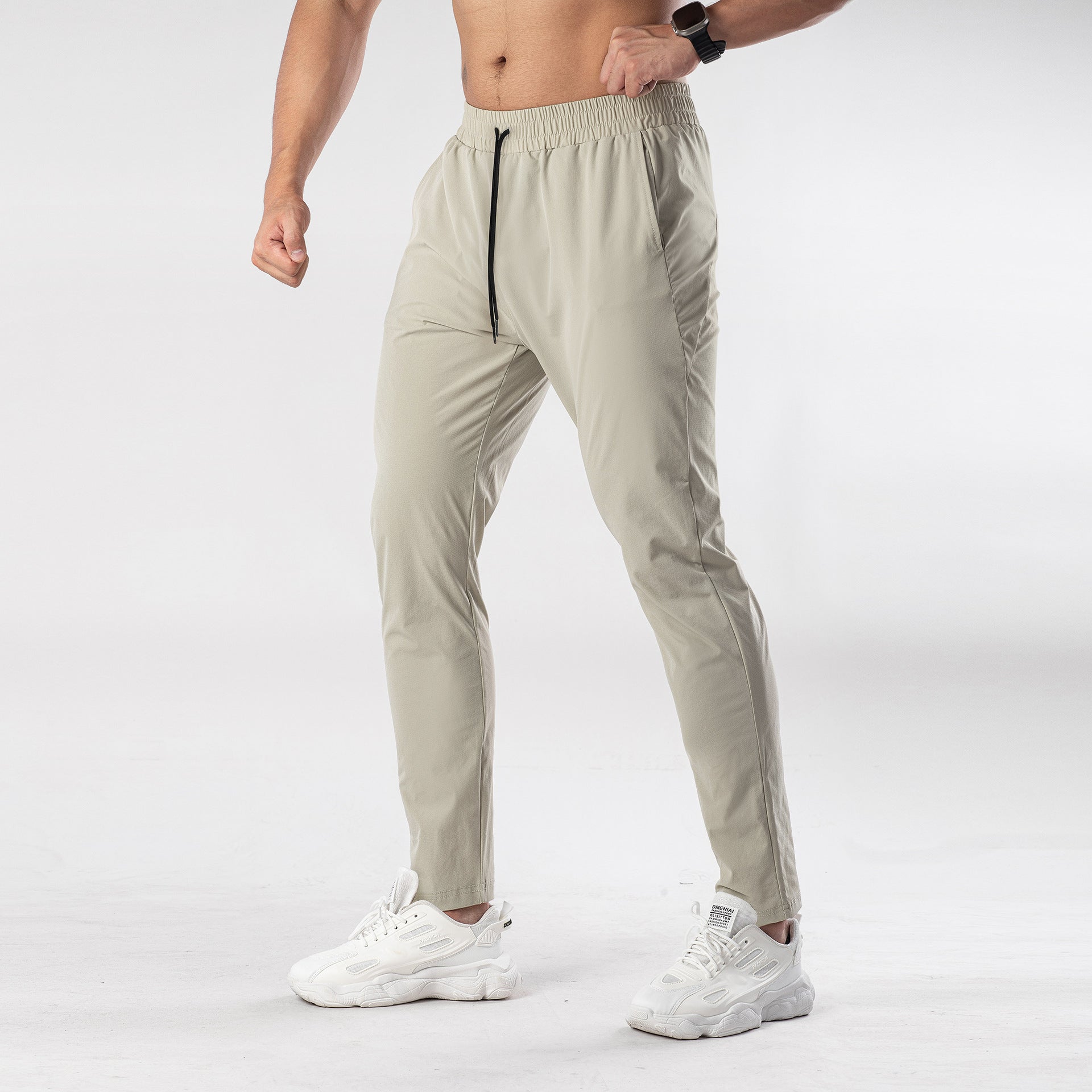 Men’s Quick-Dry Performance Tapered Joggers