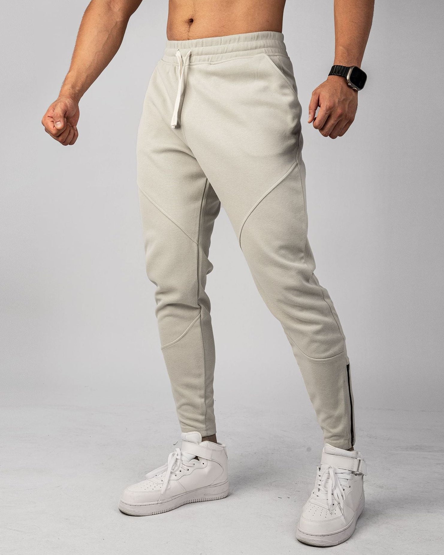 Men’s Warm Spliced Training Joggers with Zipper Hems