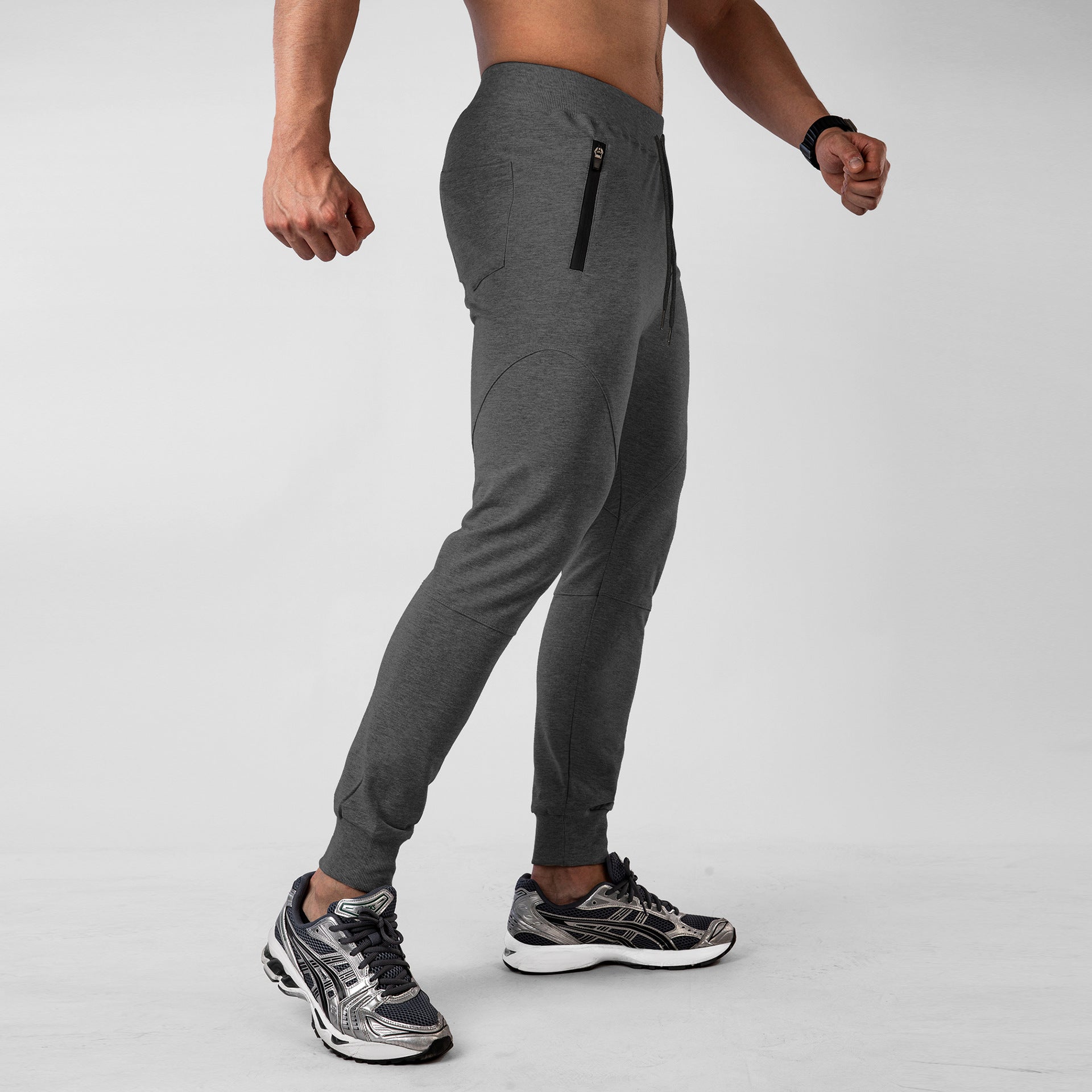 Performance Tapered Jogger With Zip Pockets