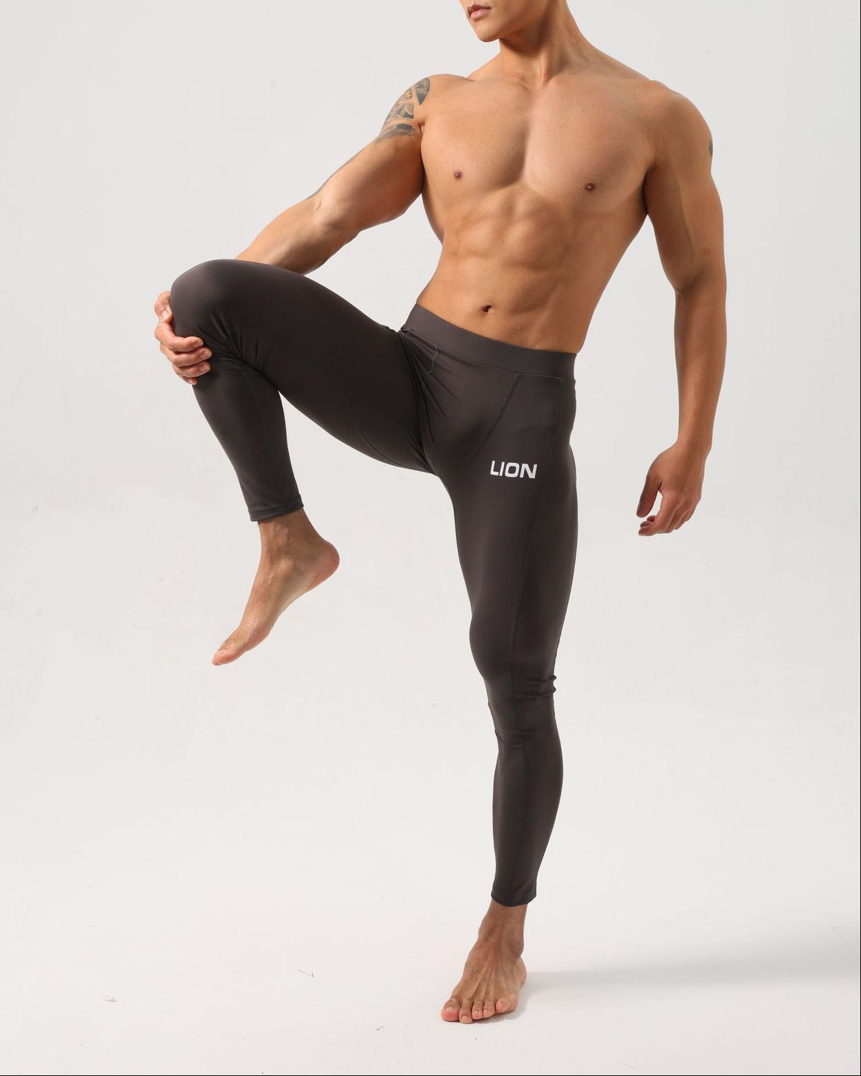 Men’s Lion Print Compression Training Leggings