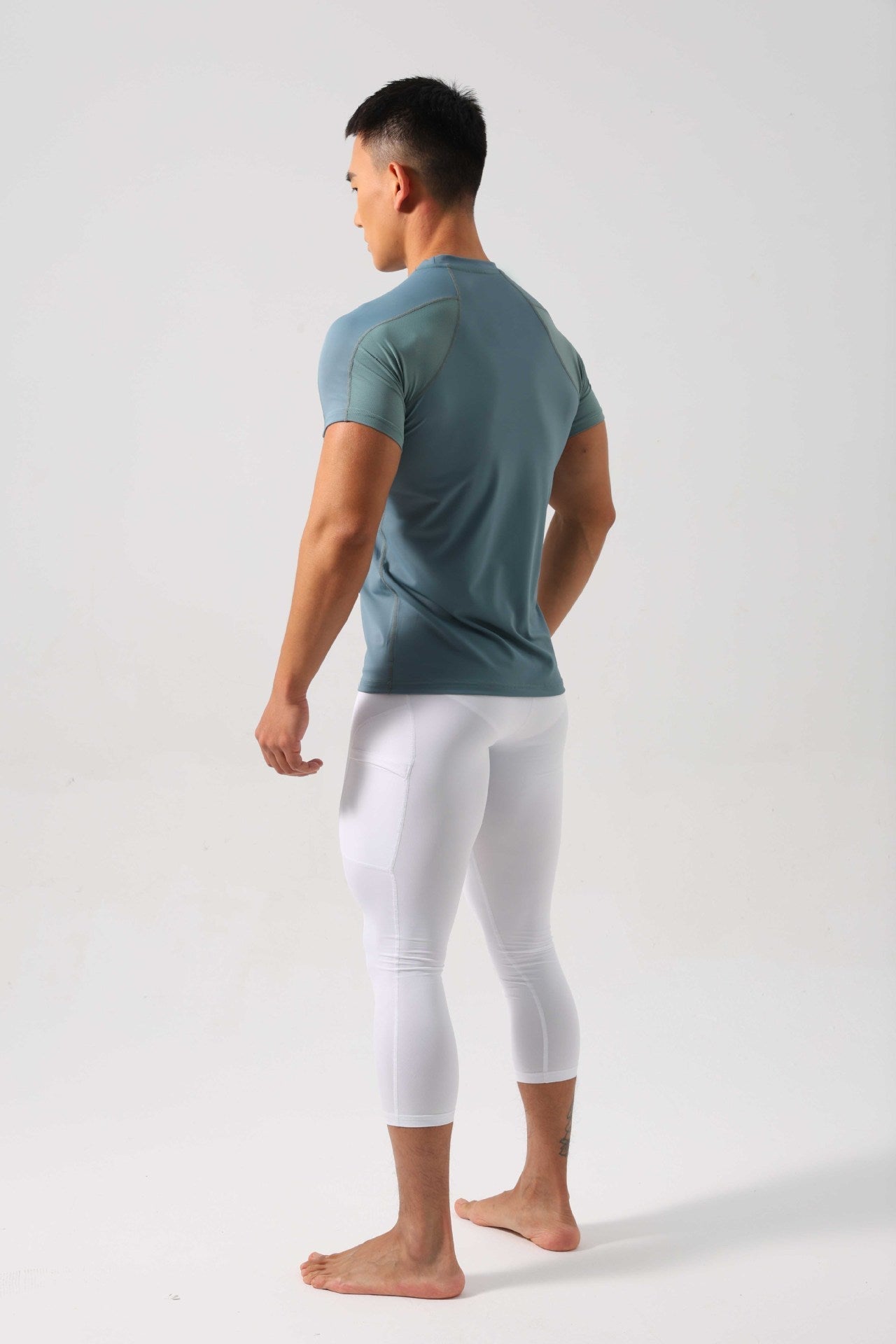Men’s Contrast Panel Performance Training T-Shirt
