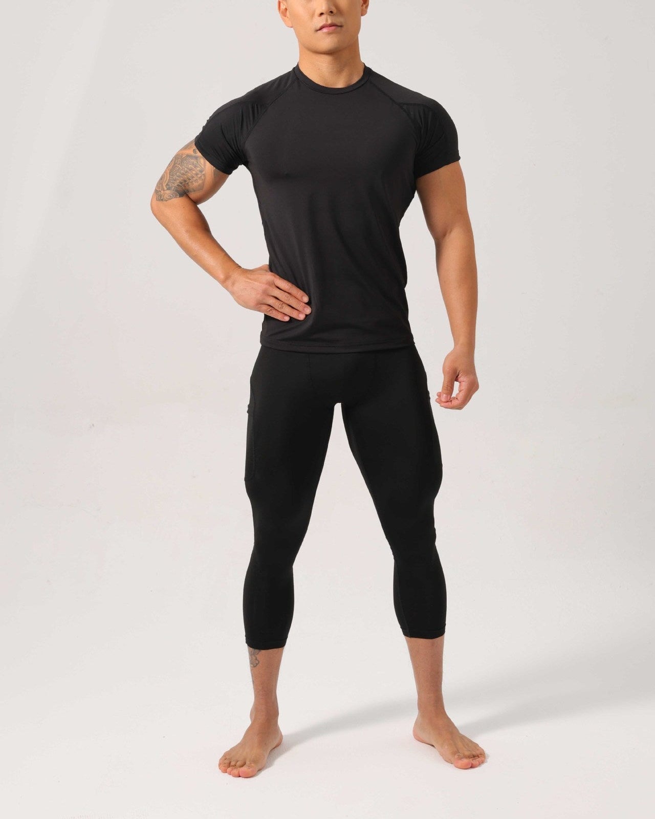 Men’s Contrast Panel Performance Training T-Shirt