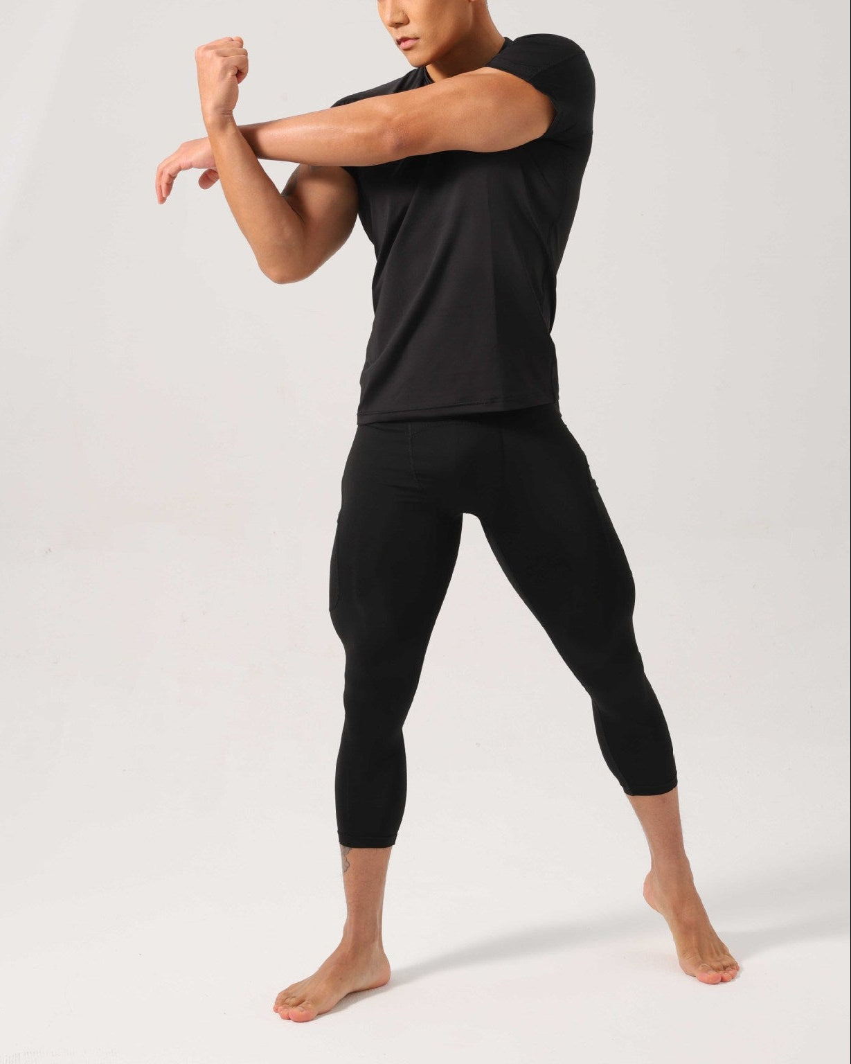Men’s Contrast Panel Performance Training T-Shirt