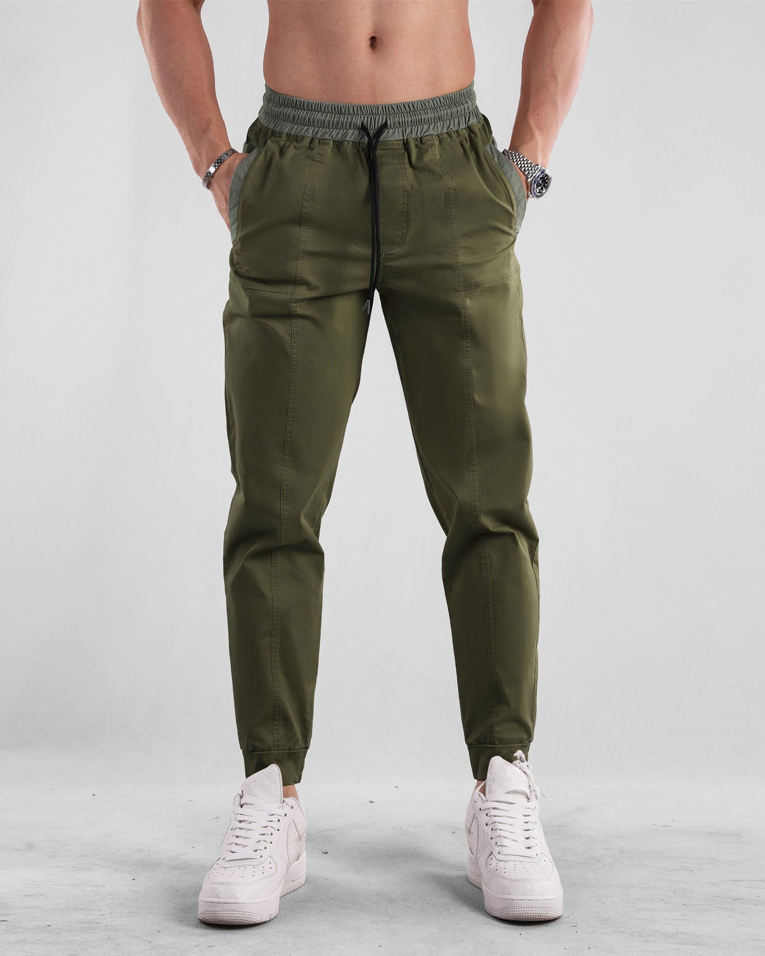 Men’s Cotten Blend Tapered Joggers with Contrast Waist