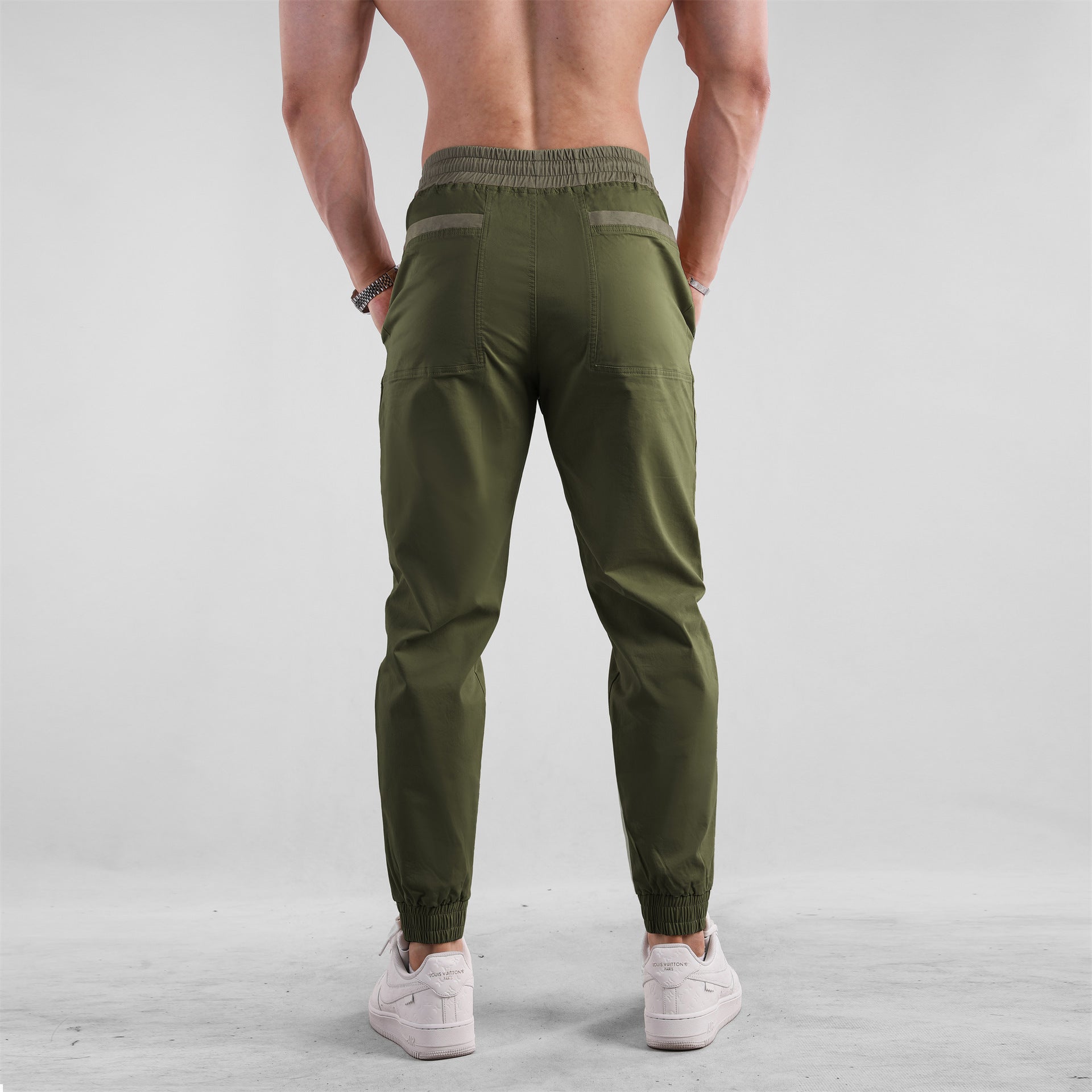 Men’s Cotten Blend Tapered Joggers with Contrast Waist