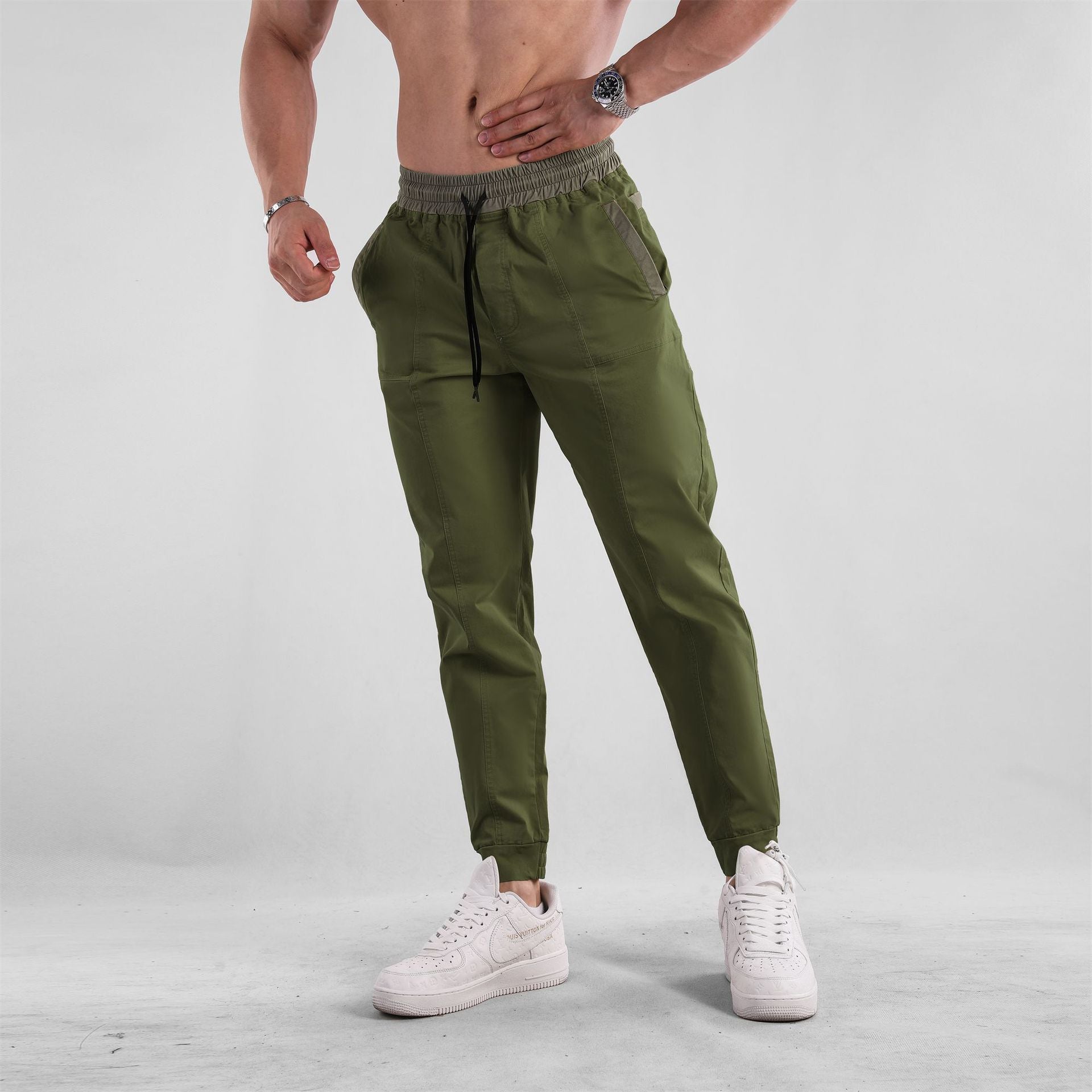 Men’s Cotten Blend Tapered Joggers with Contrast Waist