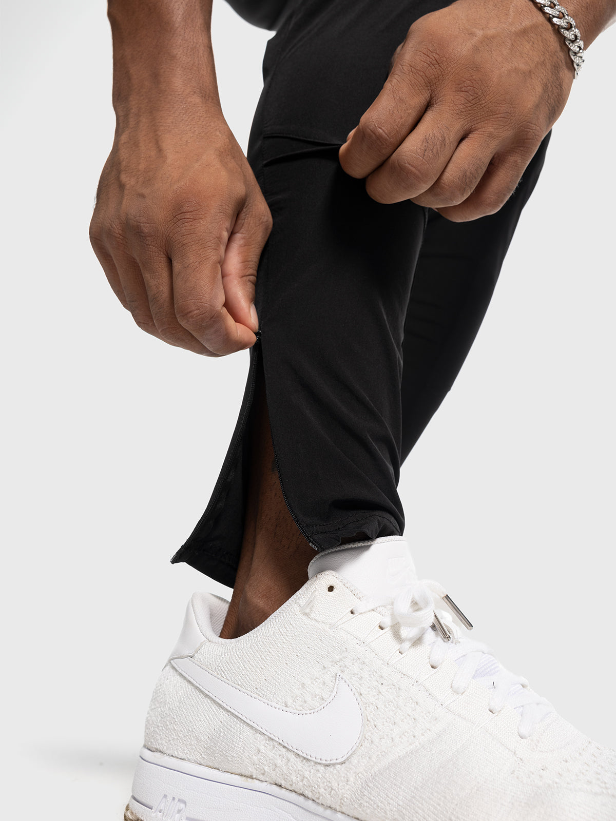 Quick Dry Gym Cargo Zip Jogger(Final Sale–No Return or Exchange)