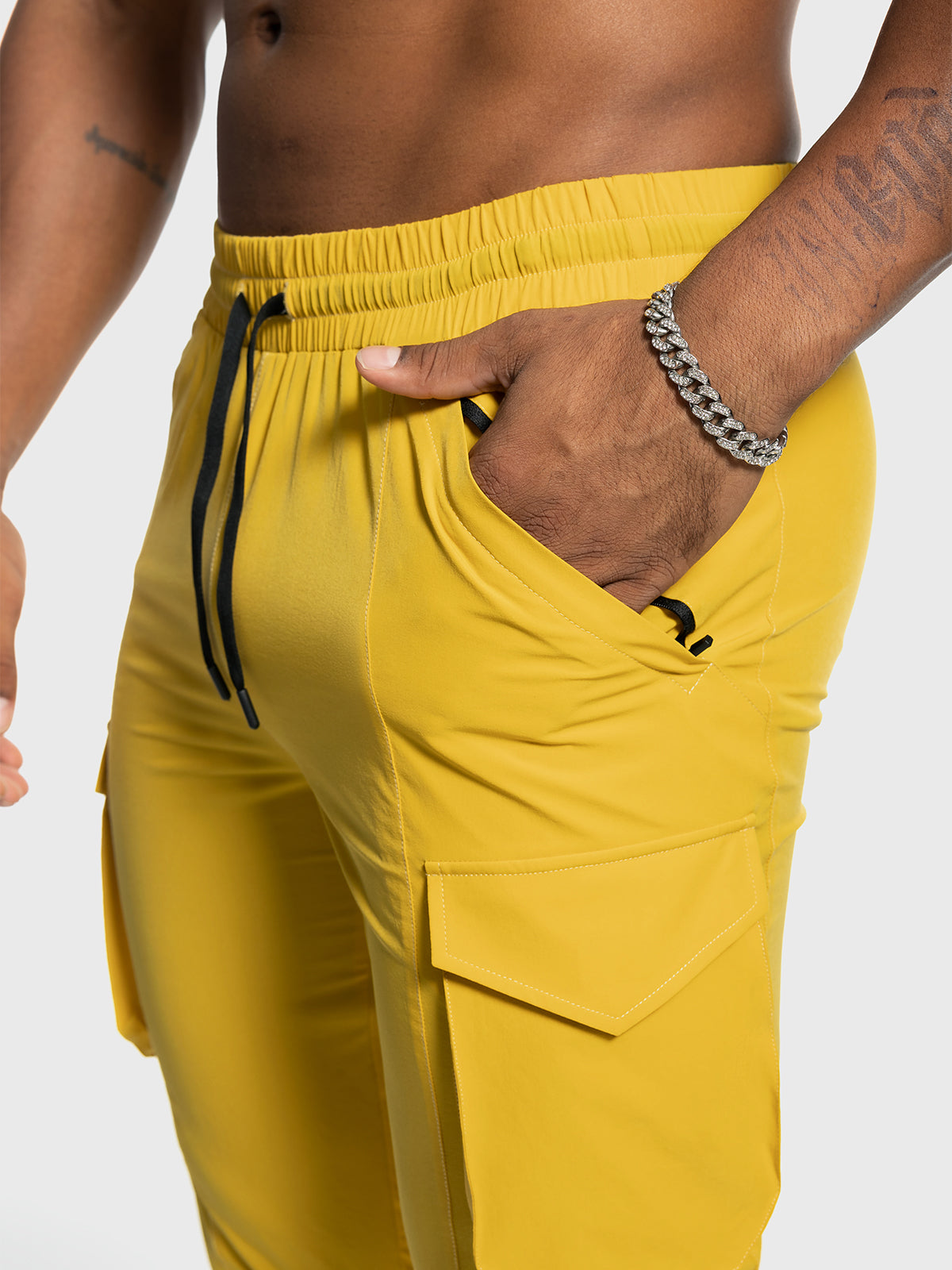 Quick Dry Gym Cargo Zip Jogger(Final Sale–No Return or Exchange)