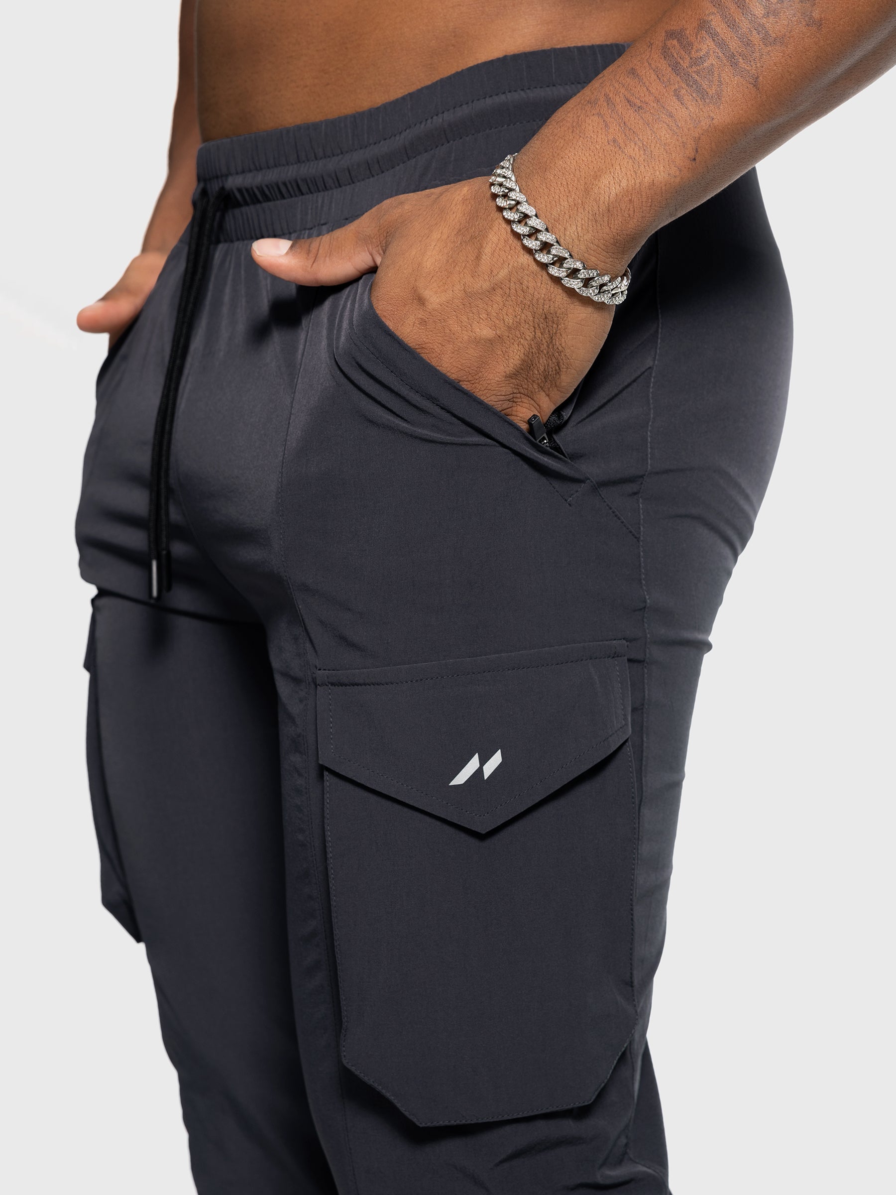 Quick Dry Gym Cargo Zip Jogger(Final Sale–No Return or Exchange)