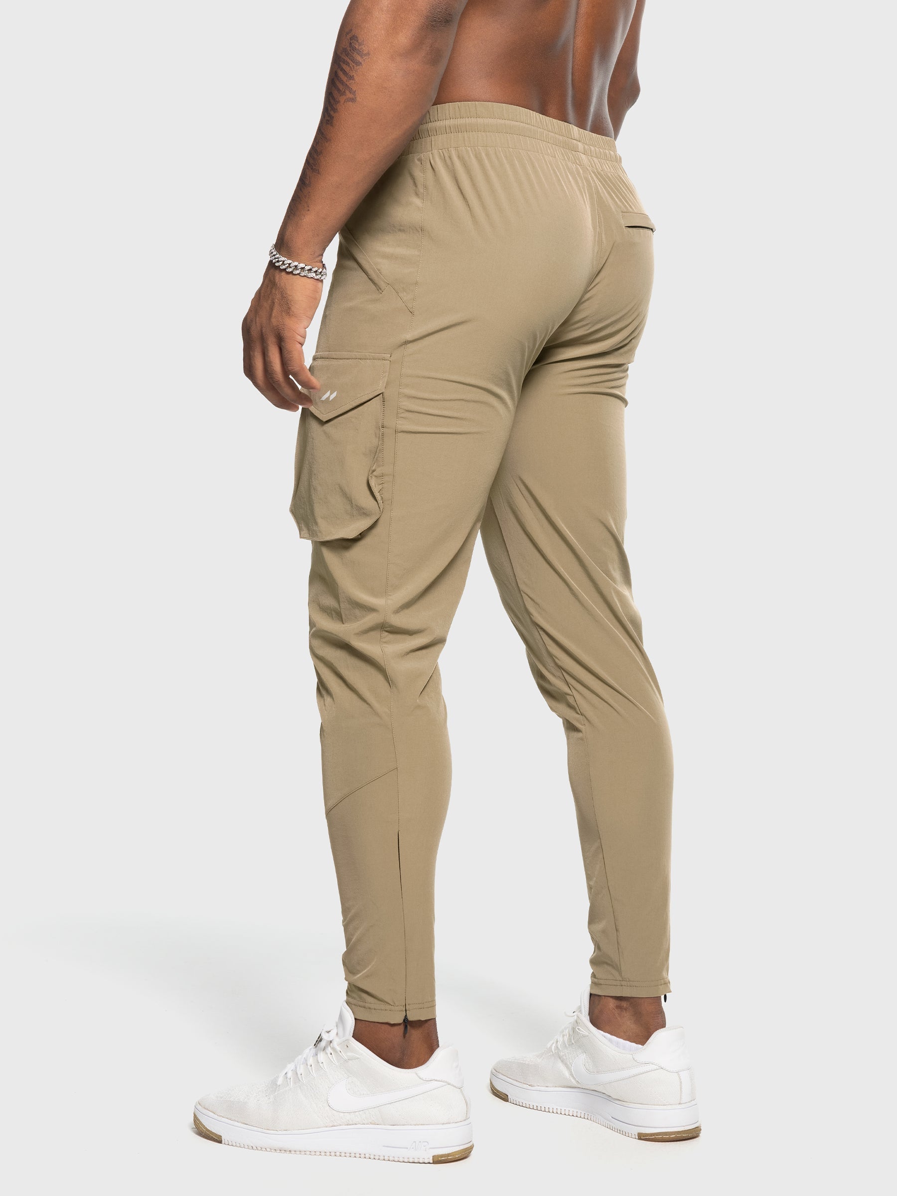 Quick Dry Gym Cargo Zip Jogger(Final Sale–No Return or Exchange)