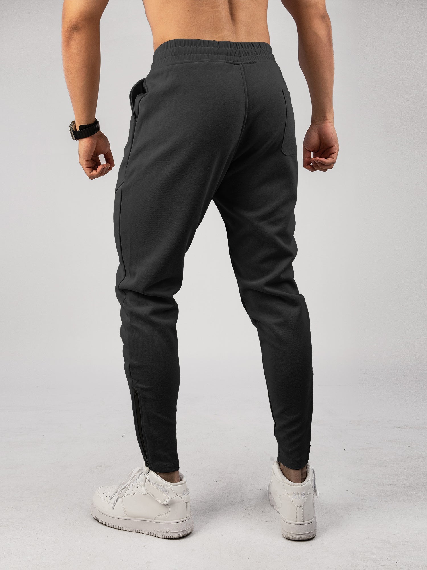 Men’s Warm Spliced Training Joggers with Zipper Hems