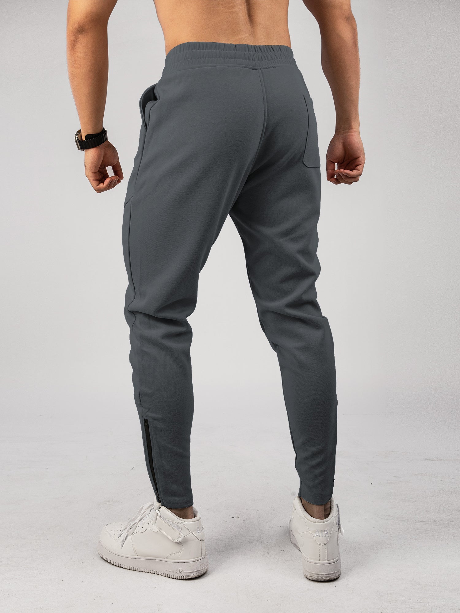 Men’s Warm Spliced Training Joggers with Zipper Hems