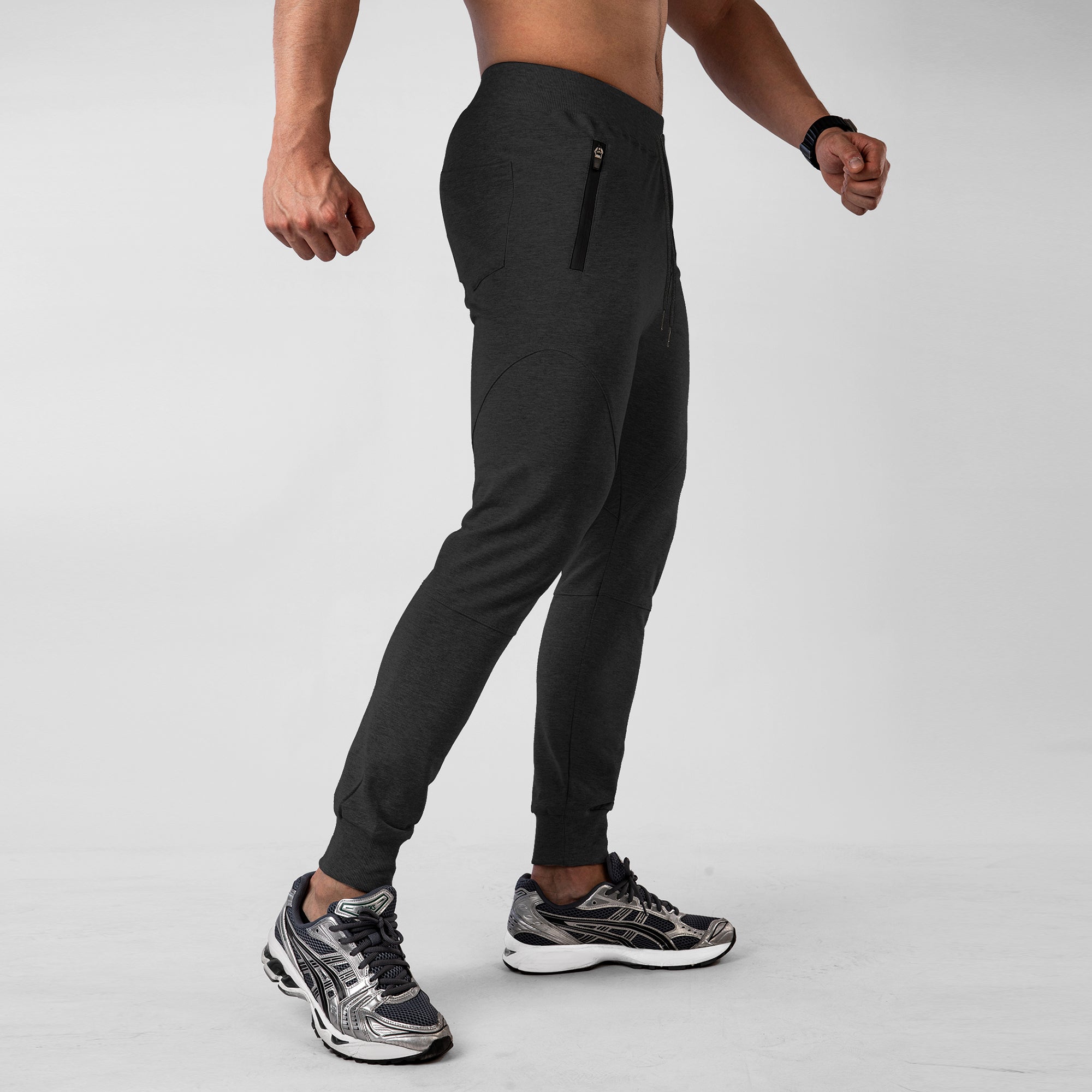 Performance Tapered Jogger With Zip Pockets