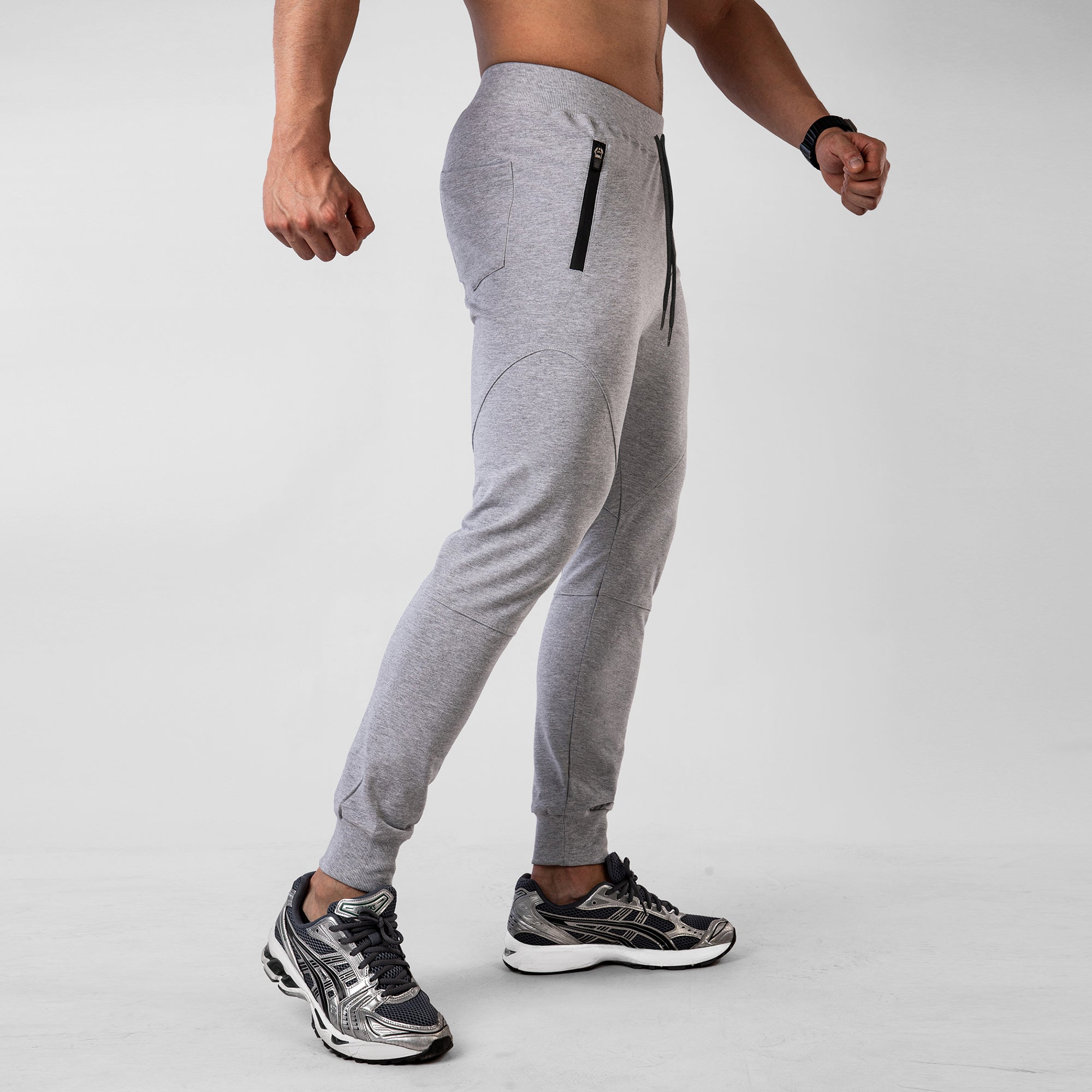 Performance Tapered Jogger With Zip Pockets