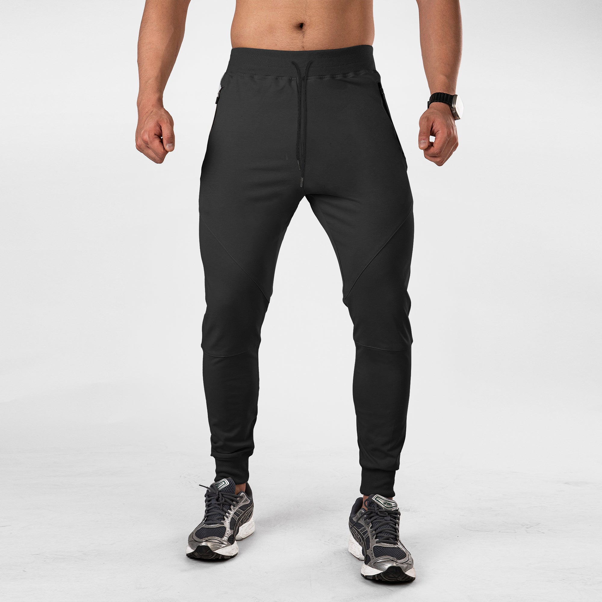 Performance Tapered Jogger With Zip Pockets