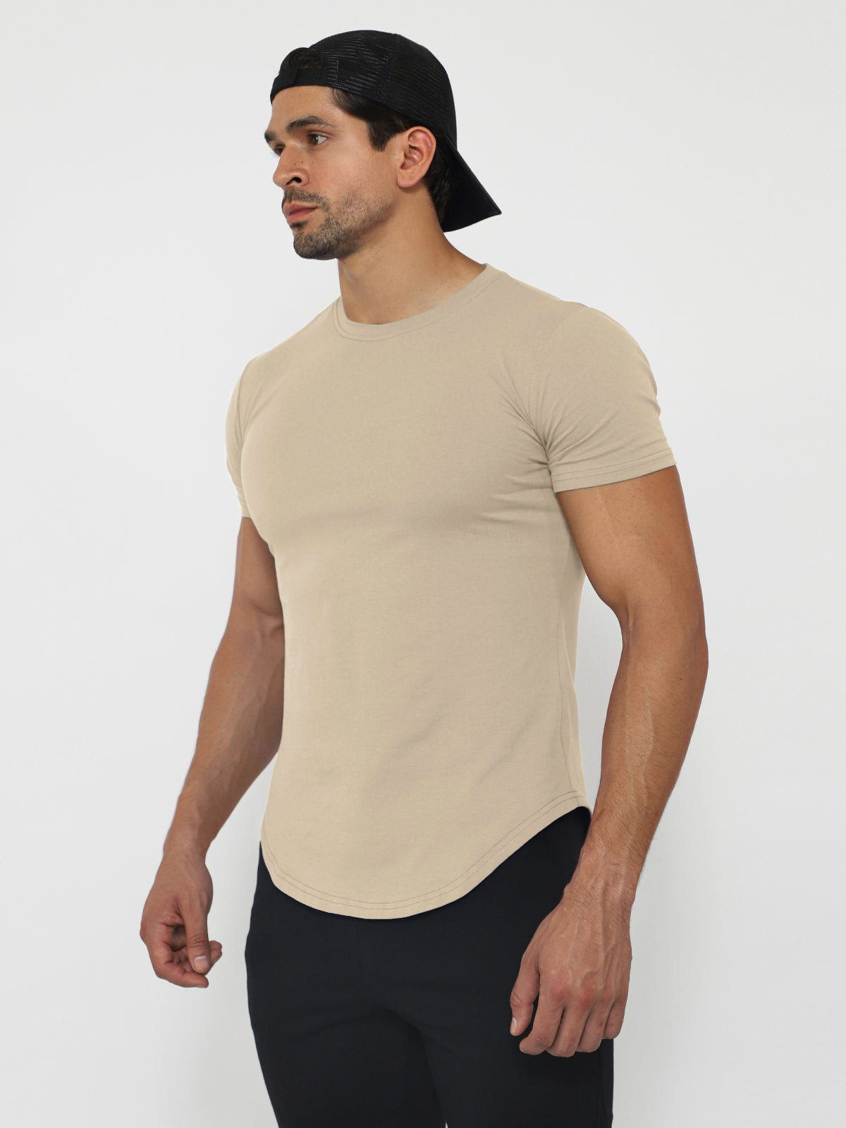 Kore Curved Hem T-shirt Muscle Fit Crew Neck
