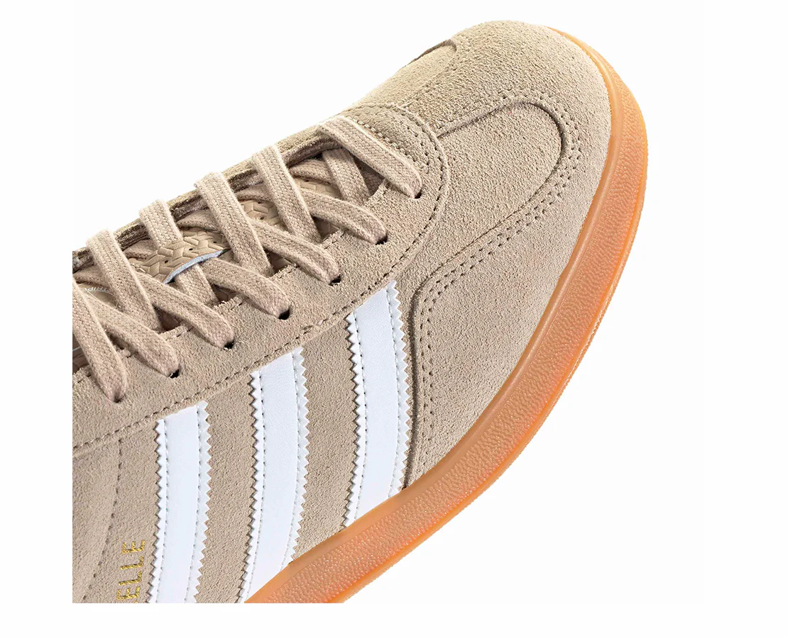 Gazelle Indoor Tan