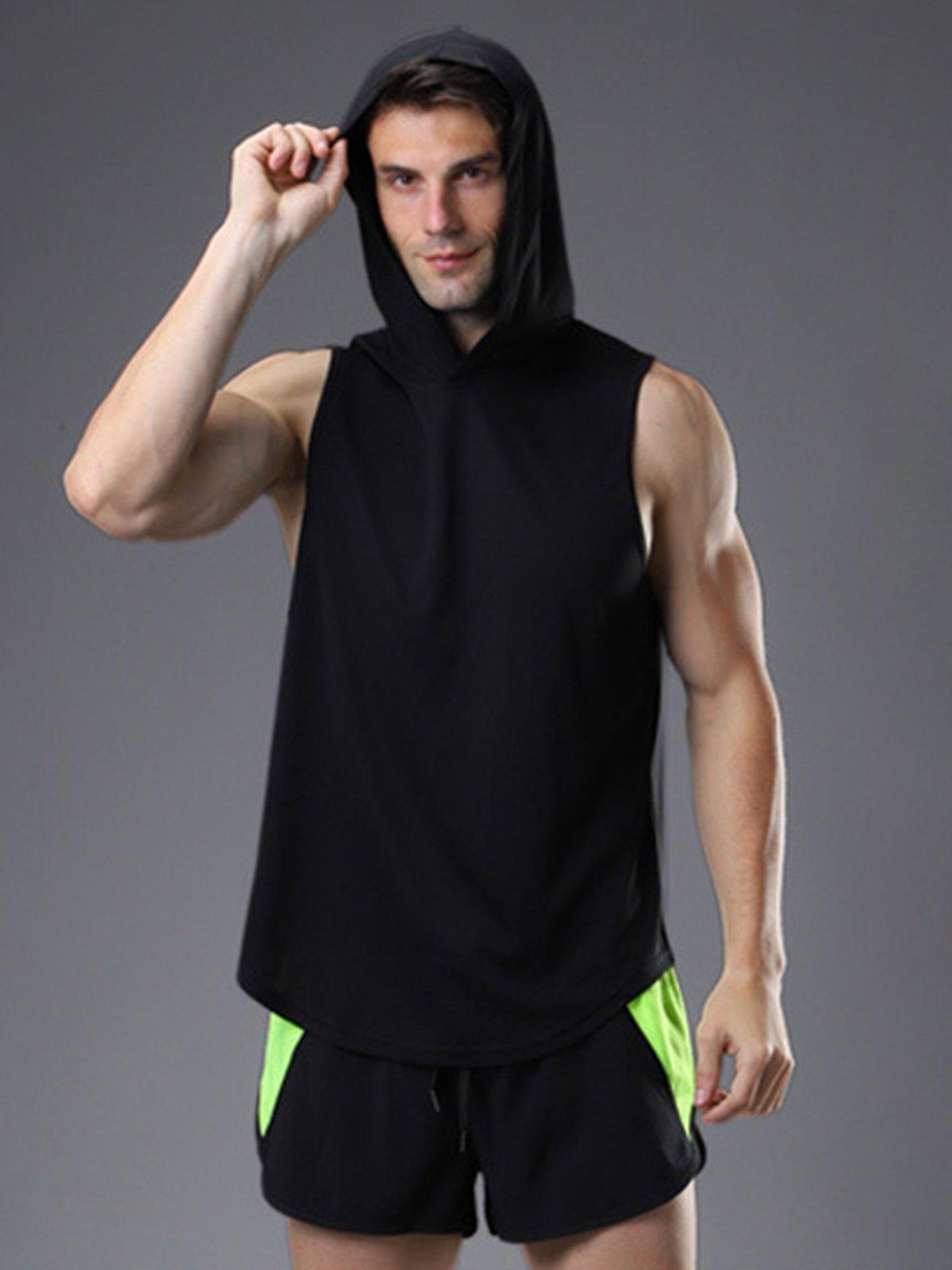 Workout Hooded Tank Curved Hem
