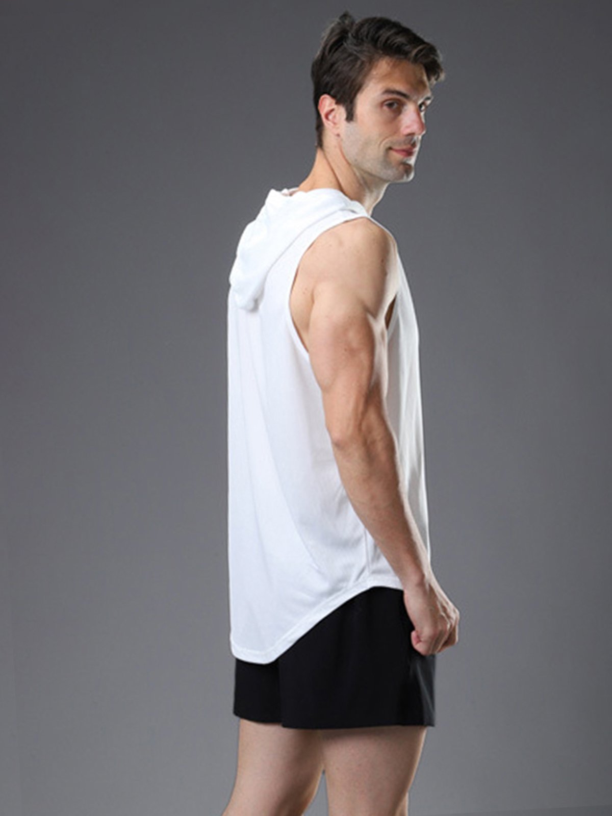 Workout Hooded Tank Curved Hem