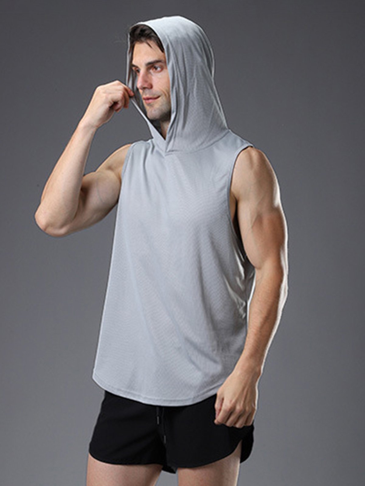Workout Hooded Tank Curved Hem
